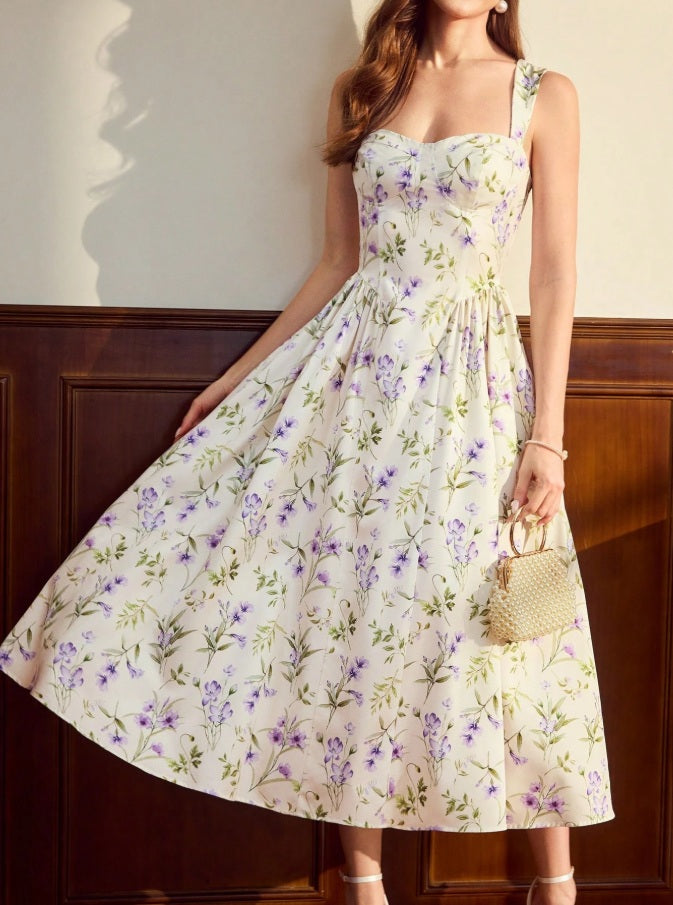 Long flowy dress with pockets and floral pattern