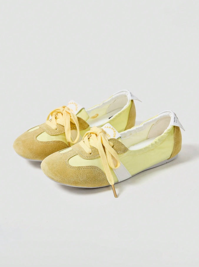 Louise Perrier Infantier sneaker pastel yellow