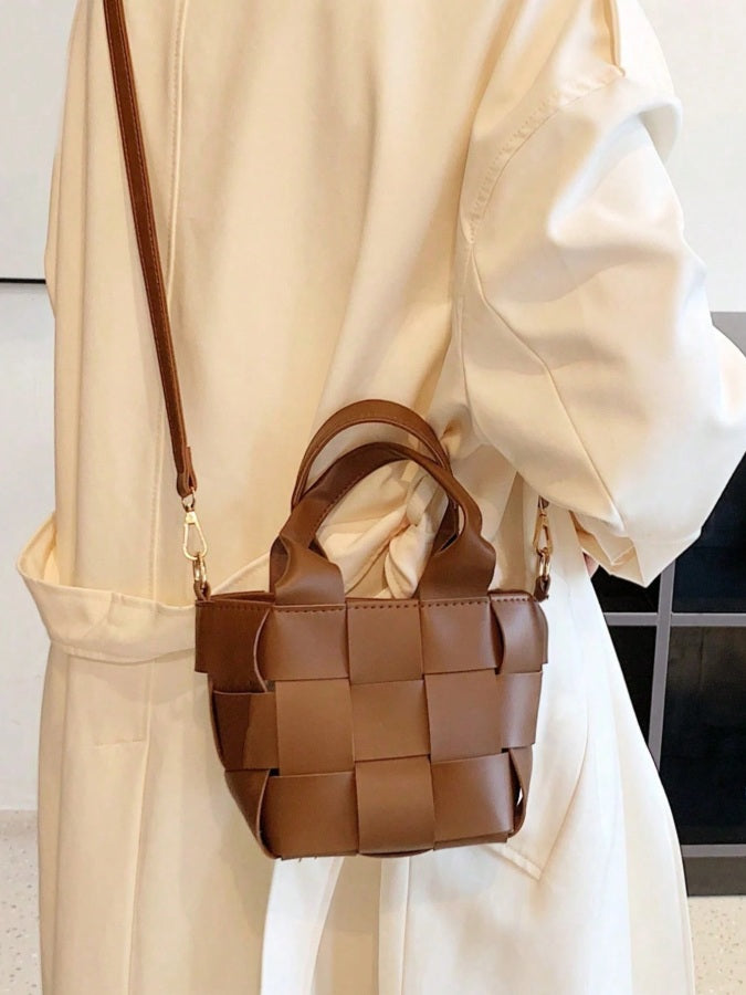 Helvetia bucket crossover Bag