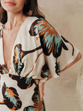 Long dress with loose sleeves exotic expression